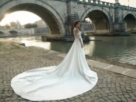 Julie Vino Summer Glamour Bridal Dresses 2016