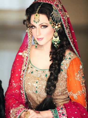 Top 20 Indian Bridal Hairstyles Brides Need To See