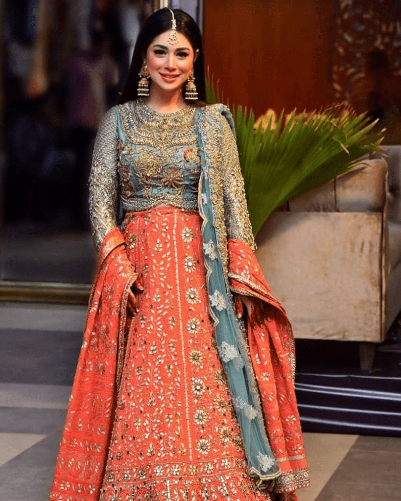 How To Wear Duppata On Events - 4 Ways To Make Style Statement